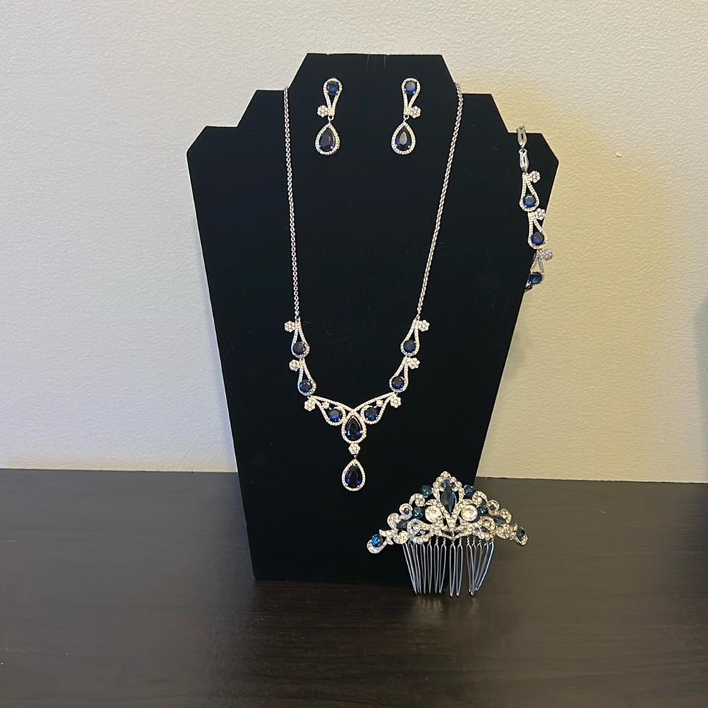 Faux sapphire & diamond set, earrings, necklace, bracelet & hair accessory.
